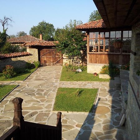 Кьща За Гости Свети Никола Hotel Jeravna Exterior foto