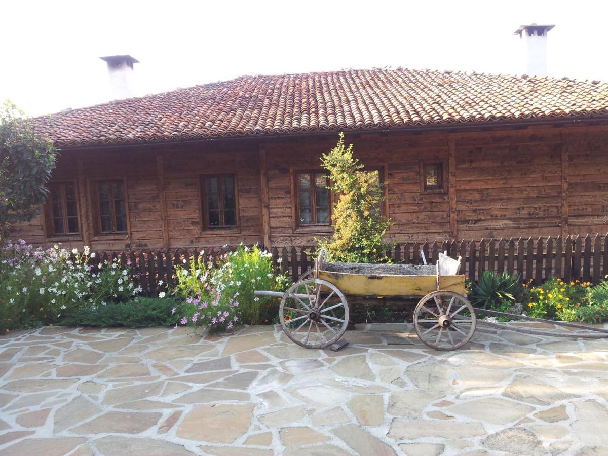 Кьща За Гости Свети Никола Hotel Jeravna Exterior foto