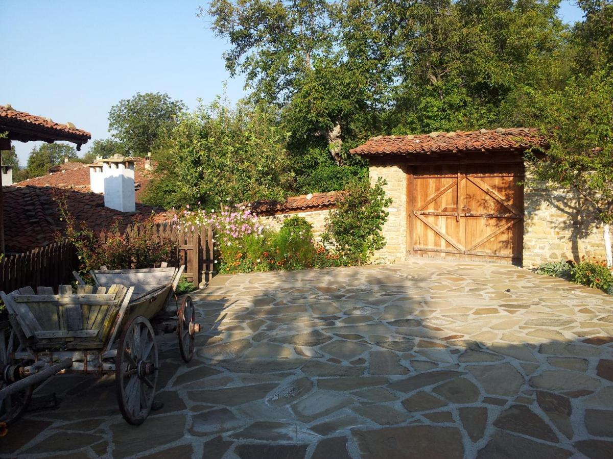 Кьща За Гости Свети Никола Hotel Jeravna Exterior foto